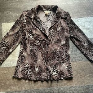 Women’s Animal Print Button-Front Shirt - Taupe Brown
